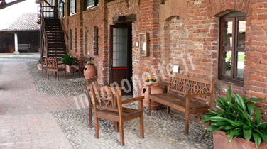  Antico Borgo della Certosa Pavia